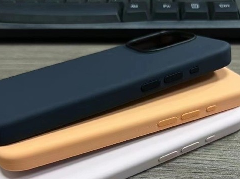 新巴尔虎右苹果14维修站分享iPhone14手机壳能直接给iPhone15用吗?